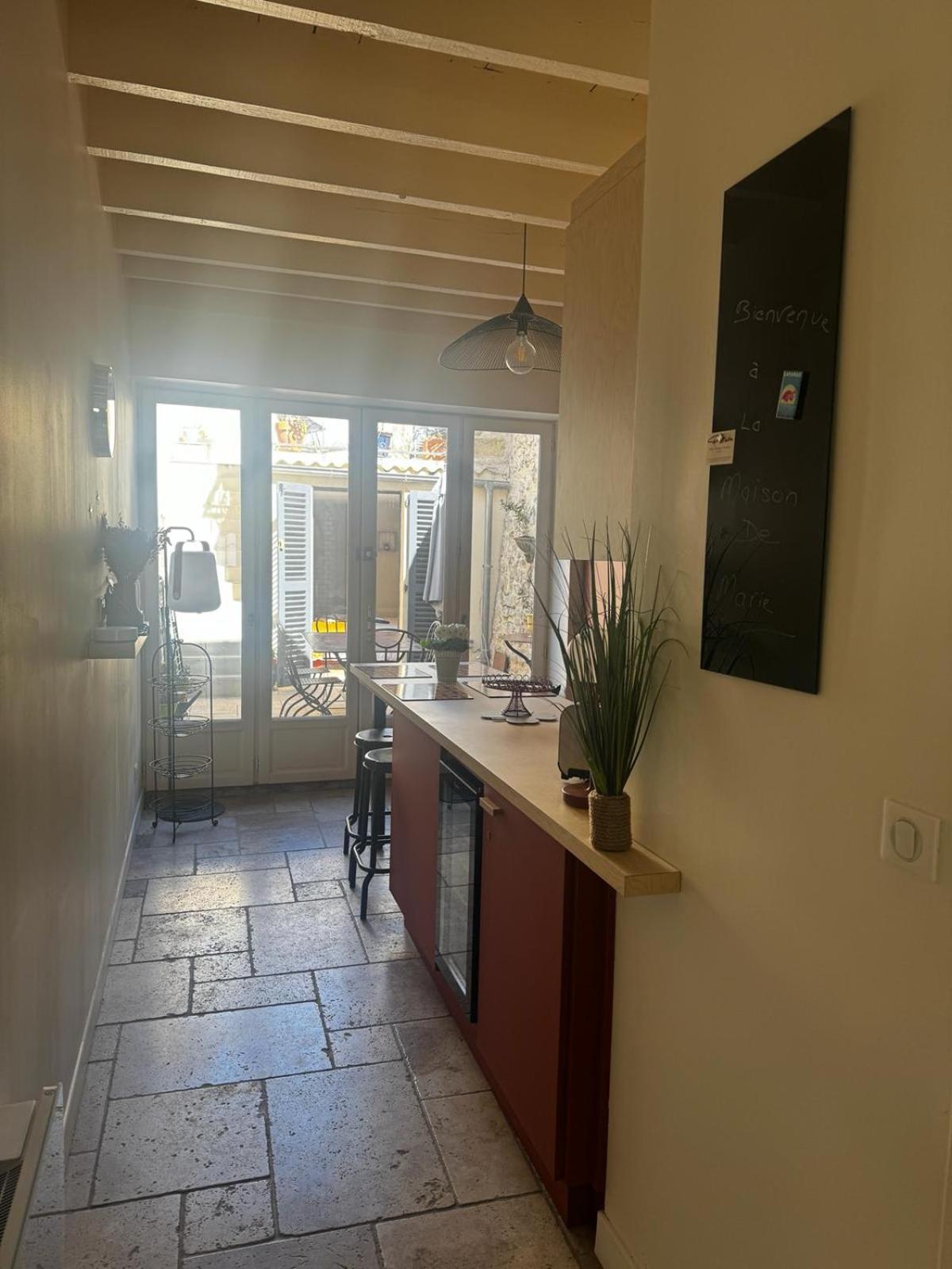 La Maison De Marie, Maison De Ville 4 Personnes, Option Chambre Patio 2 Pers Supp Aigues-Mortes Zewnętrze zdjęcie