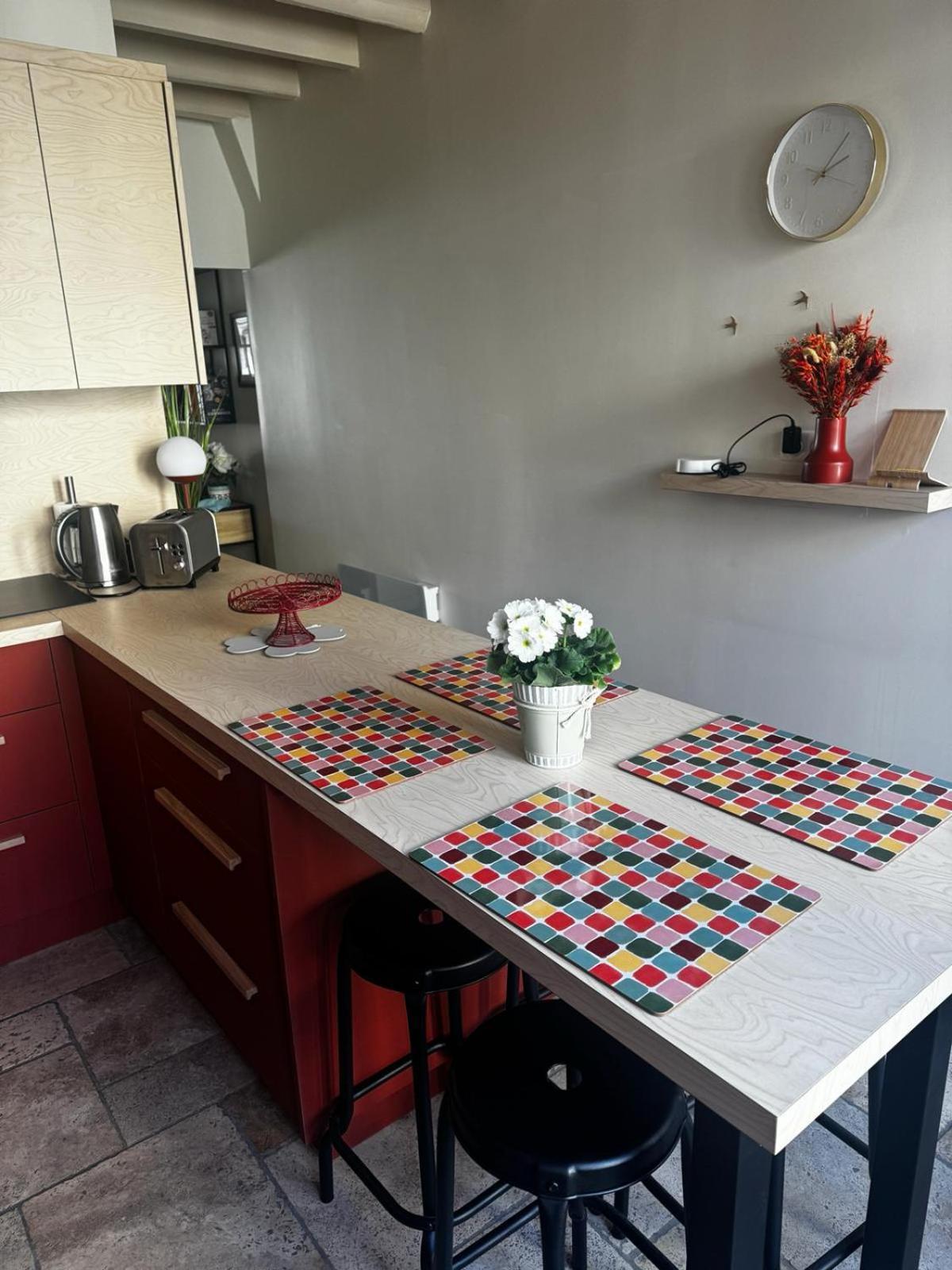La Maison De Marie, Maison De Ville 4 Personnes, Option Chambre Patio 2 Pers Supp Aigues-Mortes Zewnętrze zdjęcie